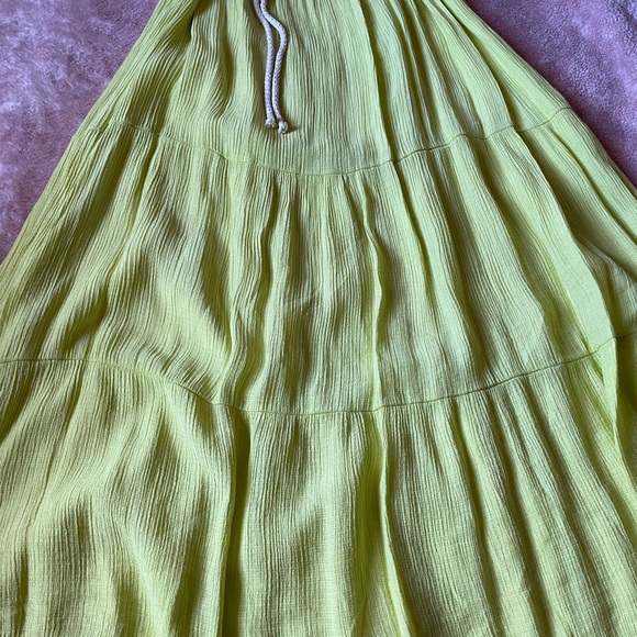 COPY - ITALY Moda Neon Yellow Midi Dress . Sleeveless with white cord belt - Picture 5 of 7